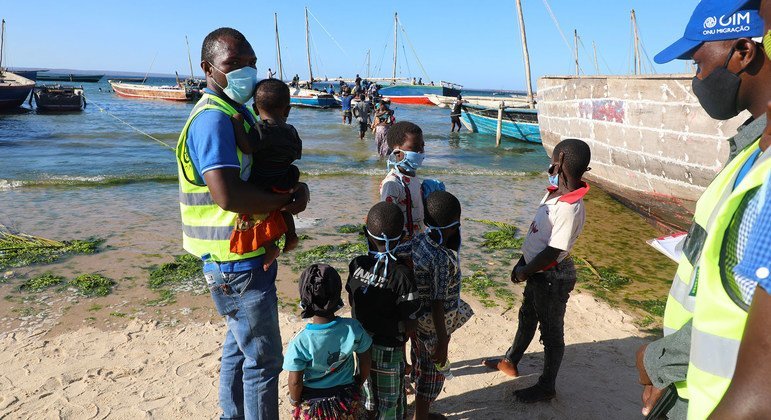 Violência em Cabo Delgado, Moçambique, força milhares a fugir de suas casas