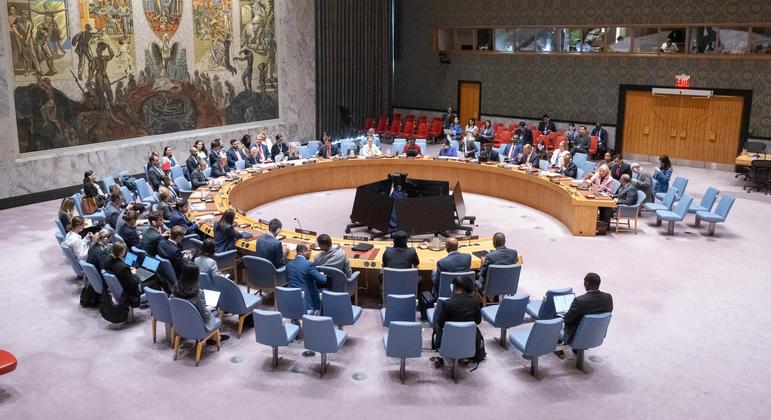 Líder da ONU pede mais diplomacia e diálogo sobre programa nuclear do Irã