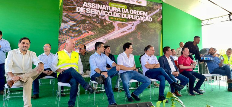 BR-153 ganha investimento histórico: ANTT participa da assinatura da Ordem de Serviço para duplicação em Goiás e Tocantins — Agência Nacional de Transportes Terrestres
