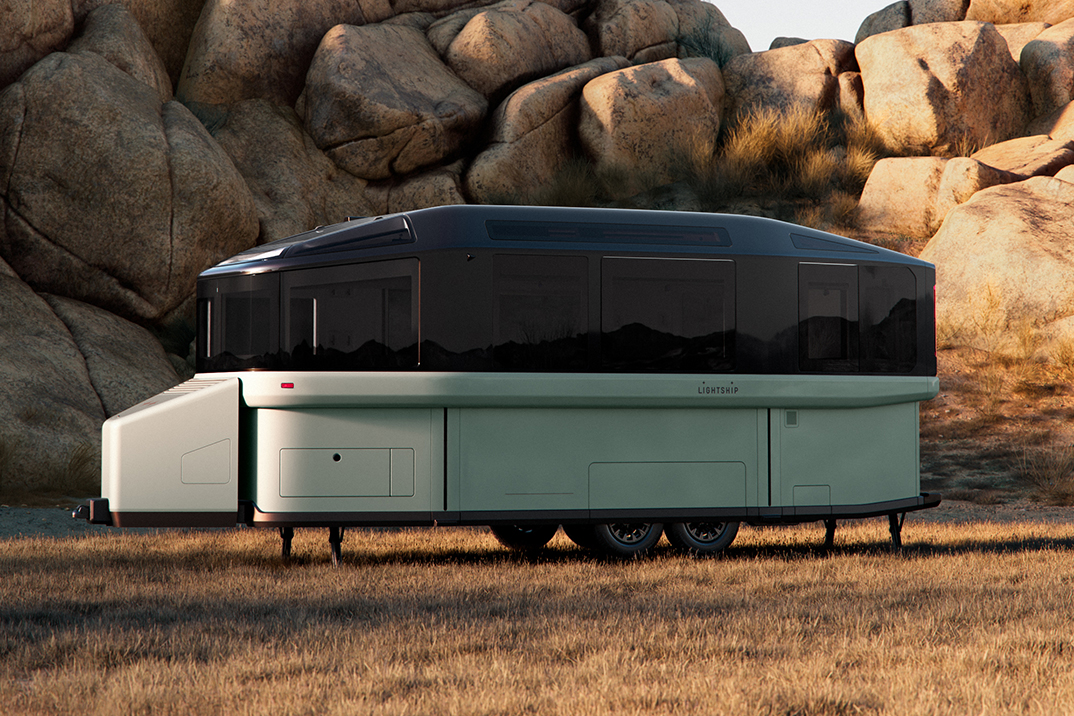 Lightship apresenta os Panos de nível básico para o seu autoproplexão AE.1 Trailer de viagem elétrica