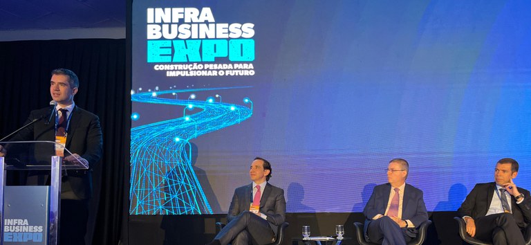 ANTT reforça compromisso e assume protagonismo com o avanço da infraestrutura sustentável na abertura da InfraBusiness Expo 2025 — Agência Nacional de Transportes Terrestres