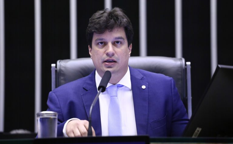 Comissão aprova projeto que beneficia microempreendedor com tarifa social de energia elétrica – Notícias