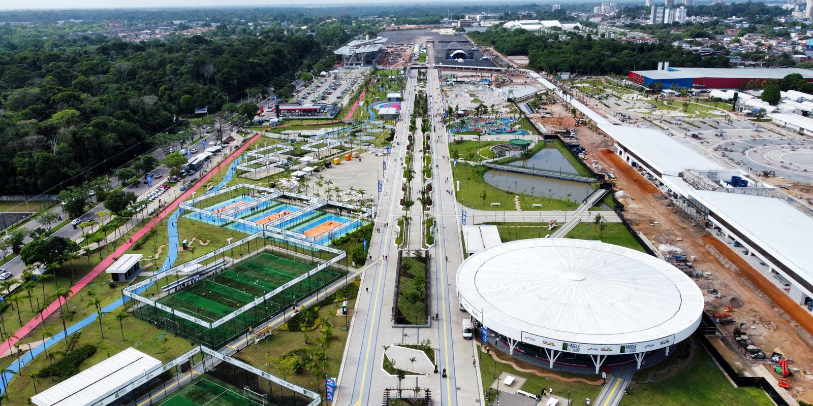 Parque da Cidade de Belém é reaberto com atrações natalinas após COP30