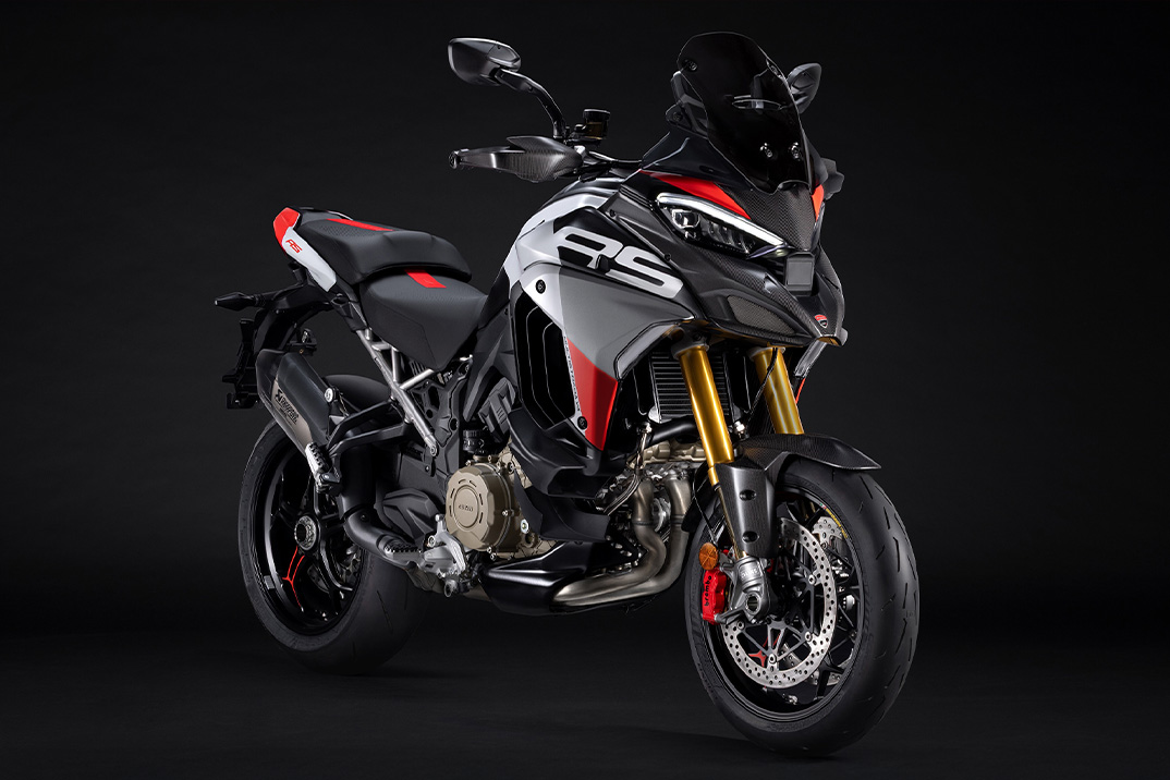 O 2026 Multistrada V4 RS da Ducati traz Panigale Power para a estrada aberta com 70 sensores derivados de MotoGP