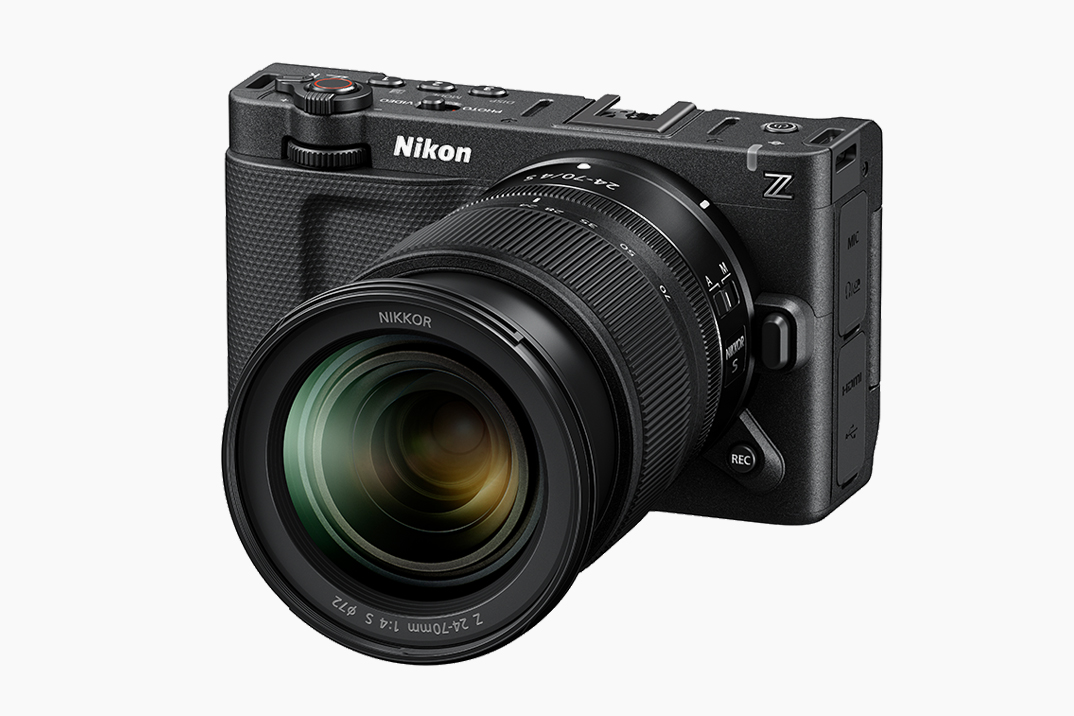 A câmera ZR da Nikon transforma cineastas de nível básico em diretores de fotografia de nível vermelho