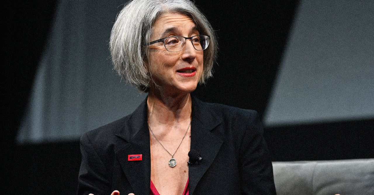 Cindy Cohn está deixando a EFF, mas não a luta pelos direitos digitais