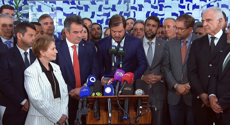 Federação União Progressista anuncia saída da base do governo e entrega de cargos – Notícias