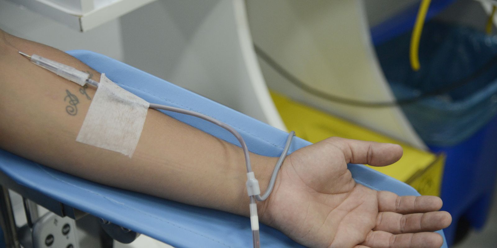 Sociedade de Reumatologia defende mais centros de infusão no SUS