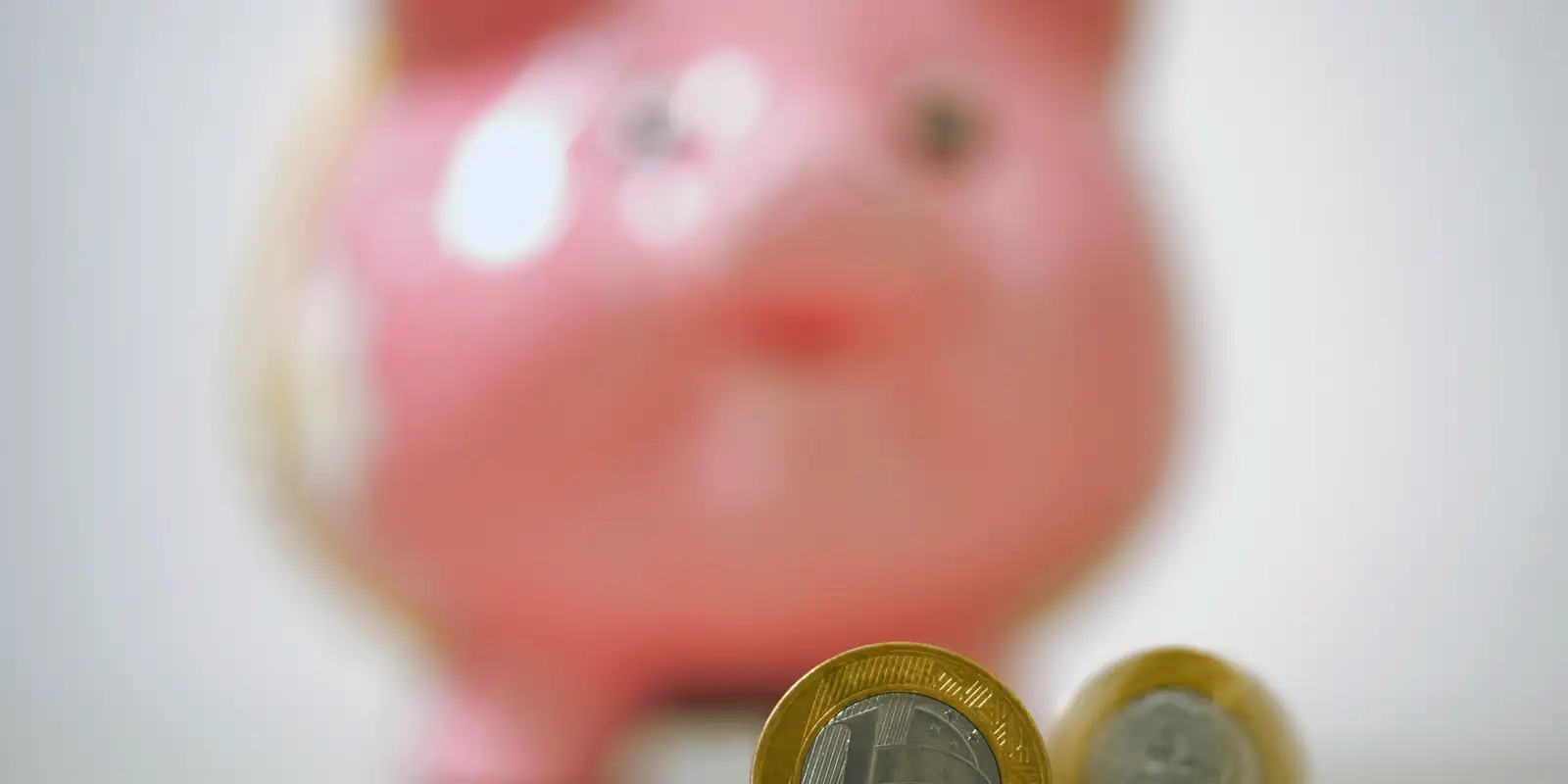 Poupança tem retirada líquida de R$ 7,6 bilhões em agosto