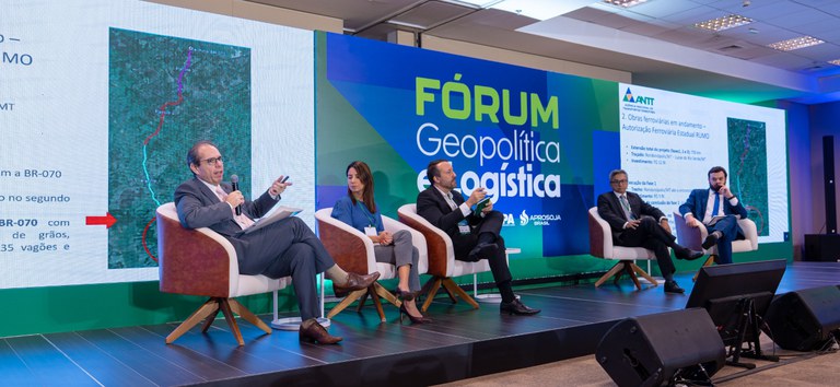 ANTT apresenta projetos ferroviários em debate sobre logística e competitividade do agronegócio — Agência Nacional de Transportes Terrestres