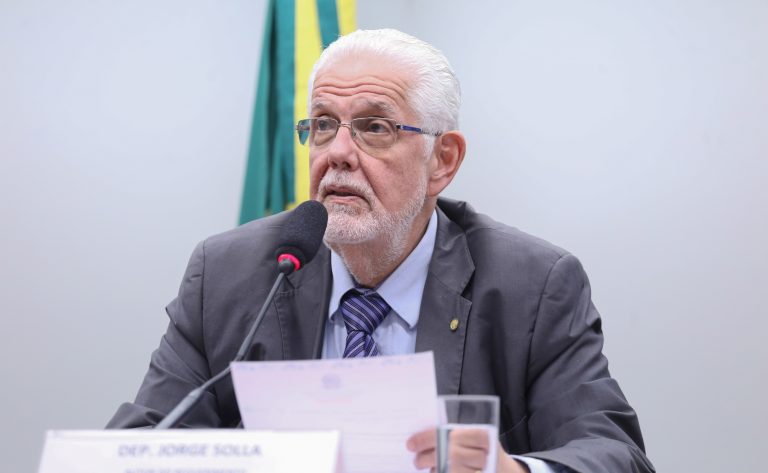 Projeto reconhece escolas de saúde pública como estratégicas para o SUS – Notícias