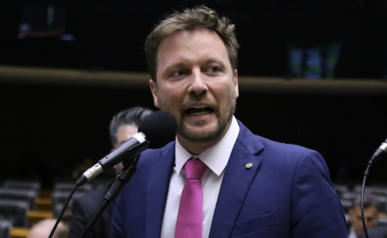 Projeto prevê isenção fiscal para empresas que ajudarem na reconstrução pós-desastre – Notícias