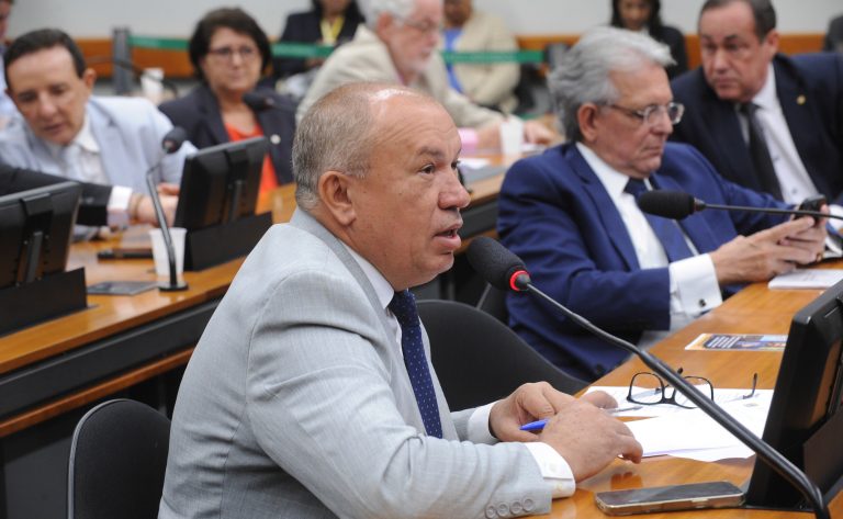 Comissão aprova projeto que obriga governos a criar protocolo contra notícias falsas durante desastres – Notícias