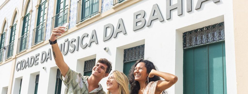 Com quase 150 mil turistas internacionais em nove meses, Bahia cresce 58% e ultrapassa todo o ano de 2024