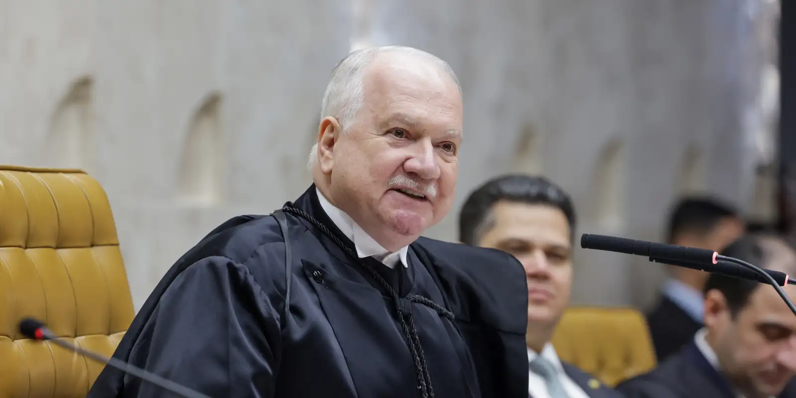 STF retoma às 20h julgamento sobre descriminalização do aborto