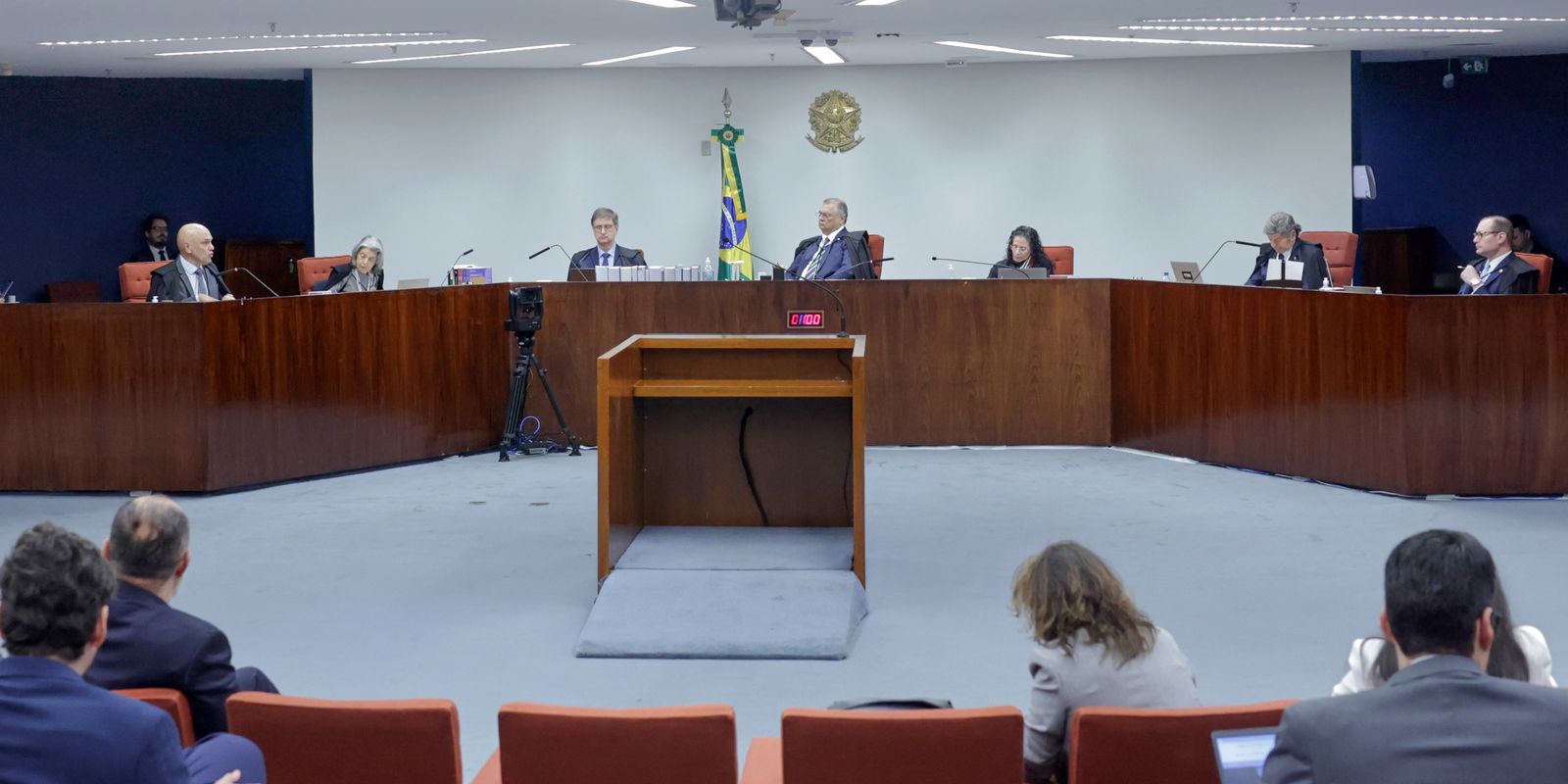 STF reabre sessão que pode condenar réus no Núcleo 4 da trama golpista