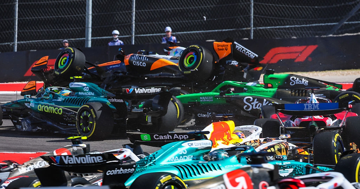 Brown culpa outros por ‘dirigir horas amadoras’ no confronto da McLaren