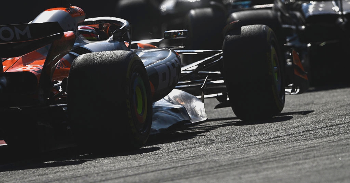 Piastri diz que está tendo que aprender a dirigir a McLaren de forma diferente