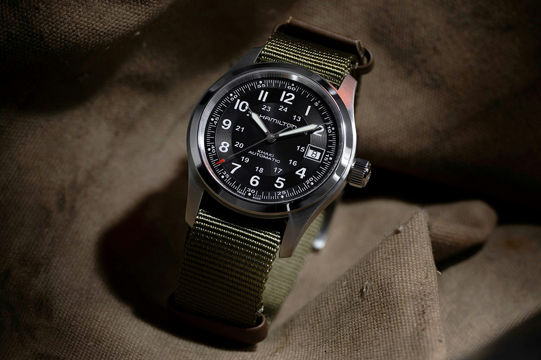 A colaboração de Call of Duty de Hamilton permite que você use o mesmo relógio de campo cáqui no jogo e IRL