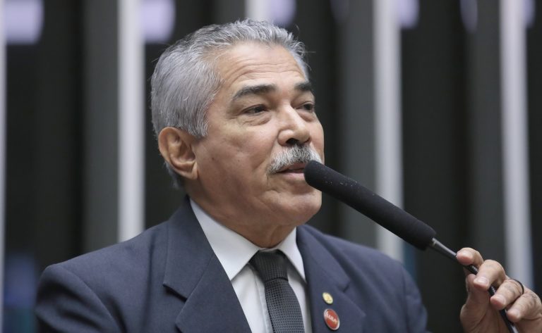 Comissão debate integração entre saberes tradicionais e medicina moderna – Notícias