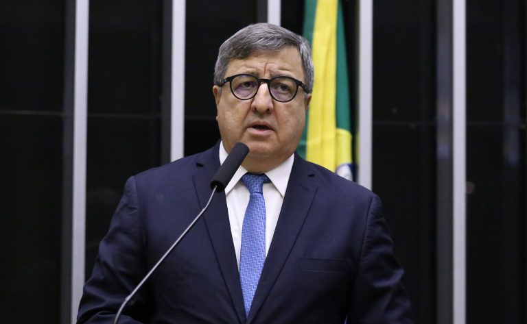 Comissão debate abusos terapêuticos no tratamento de crianças com autismo – Notícias