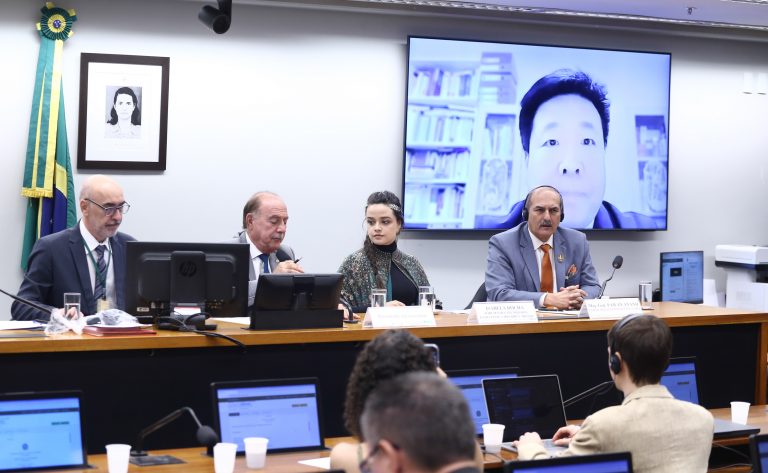 Participantes de debate apontam dependência do Brasil em relação às big techs – Notícias