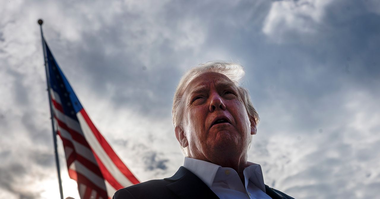 Os trabalhadores federais estão sendo instruídos a culpar os democratas pelo desligamento