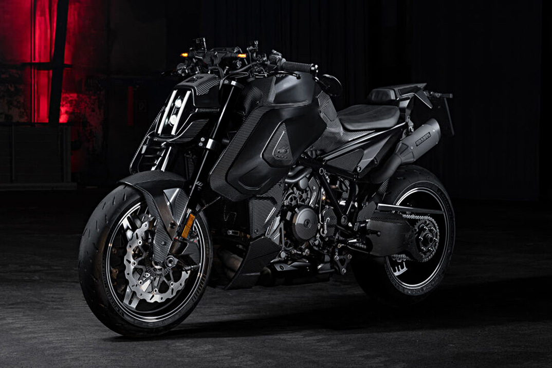 A Brabus 1400 R Signature Edition leva a KTM Super Duke ao seu extremo mais selvagem