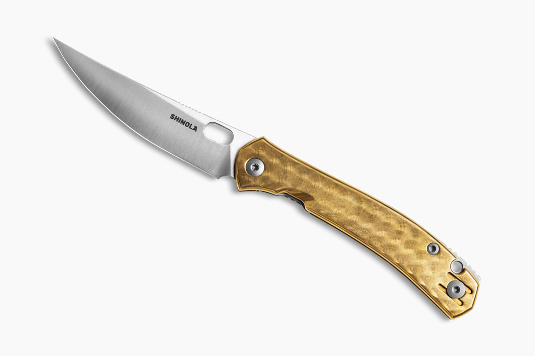 Shinola dá um toque de relojoeiro ao canivete Bleecker da GiantMouse