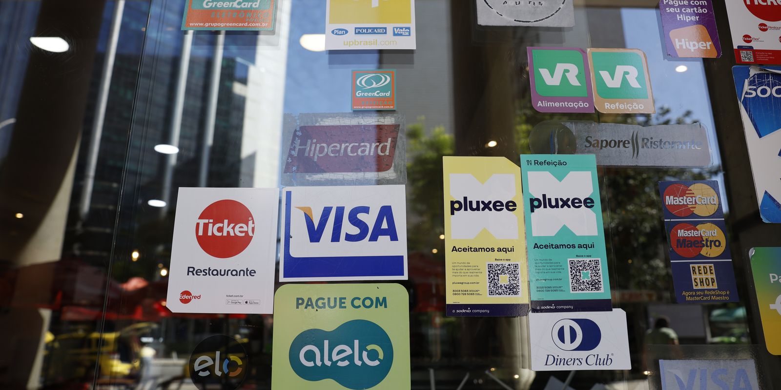 Justiça de SP mantém novas regras do vale-alimentação, informa AGU