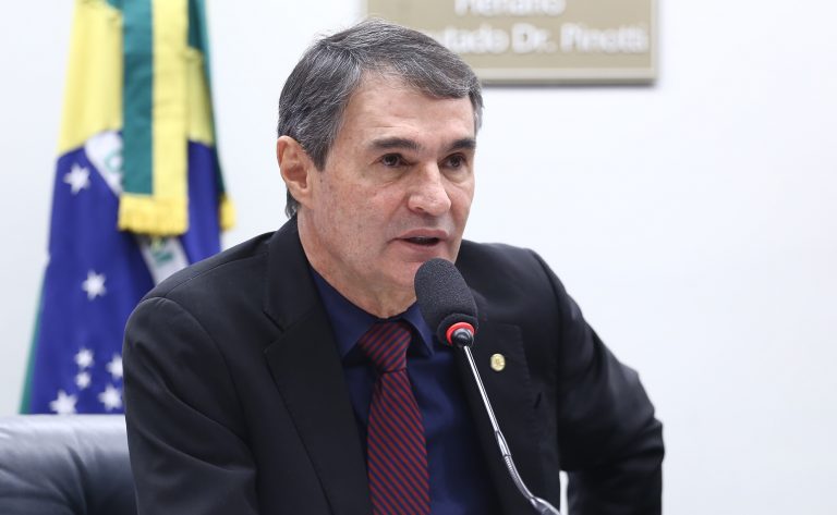 Comissão aprova diretrizes para estimular turismo de pessoas autistas – Notícias