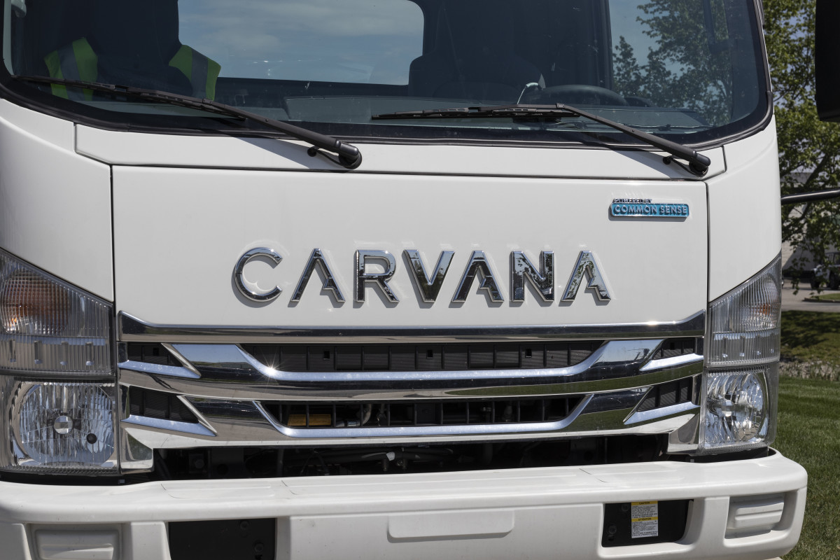 Carvana agora vale mais que GM, Ford ou Stellantis