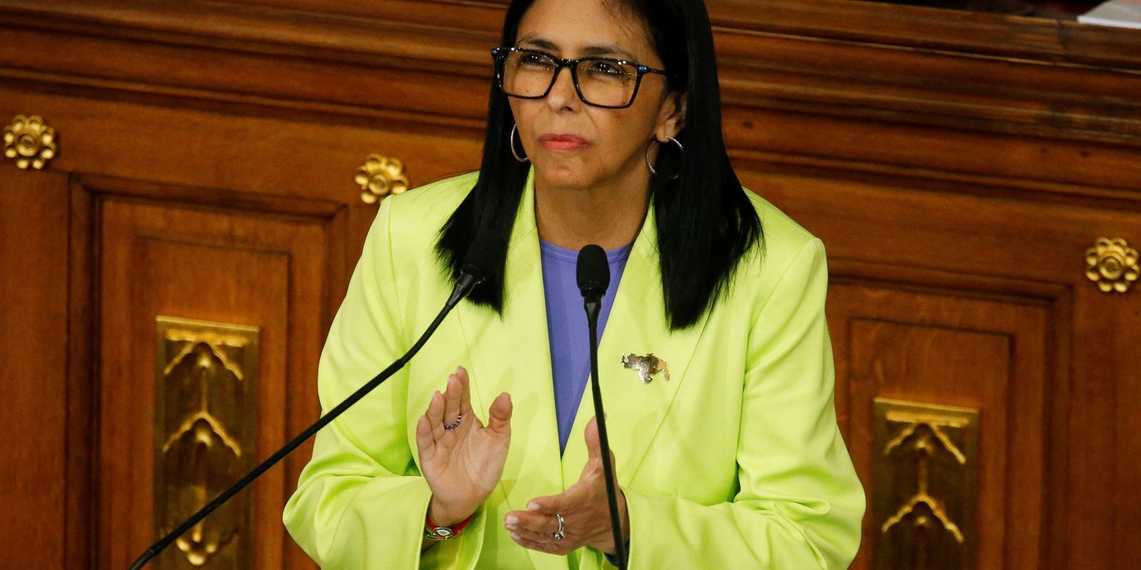 Delcy Rodríguez apresenta proposta de anistia geral na Venezuela