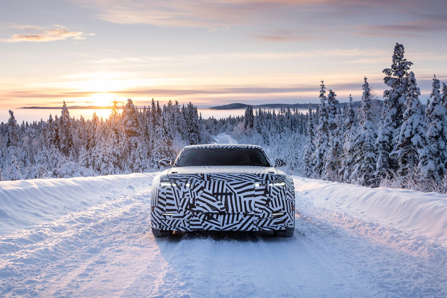 Protótipo Jaguar GT elétrico | Revisão de pH