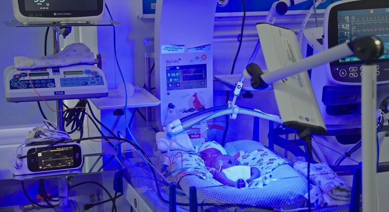 Ucrânia: ataques a infraestruturas essenciais agravam riscos para grávidas e recém-nascidos