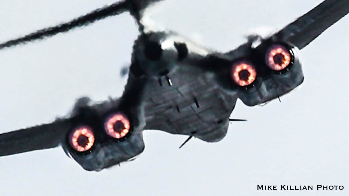 Força Aérea e Marinha se preparam para sobrevôo épico do Super Bowl