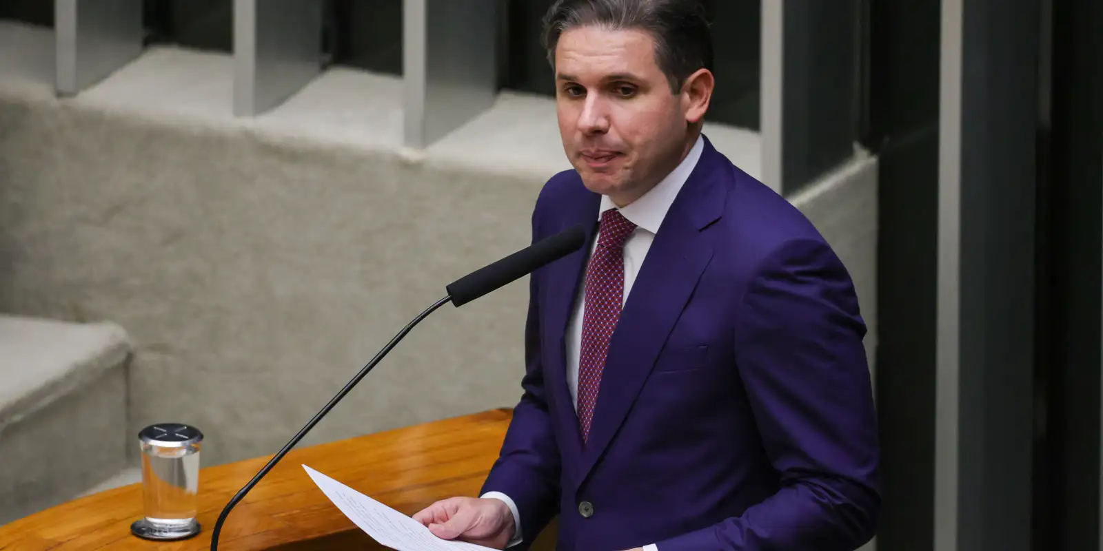 Motta diz que há acordo com governo para votar hoje PL Antifacção