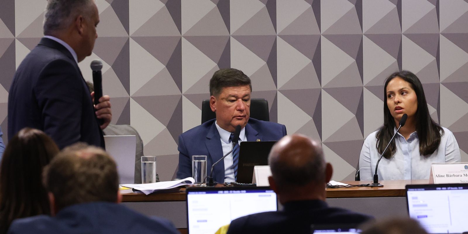 Ex-secretária do Careca do INSS diz que tinha acesso a cofre