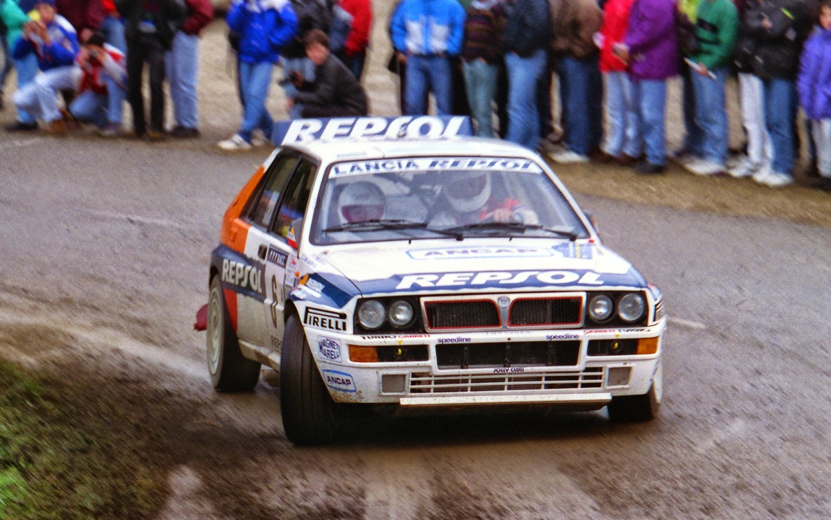 Antes do WRX e do Evo, existia o Lancia Delta Integrale