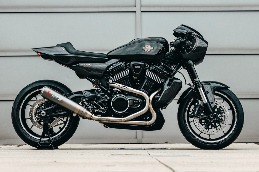 O conceito RMCR Cafe Racer 2026 da Harley-Davidson segue o XLCR de 77