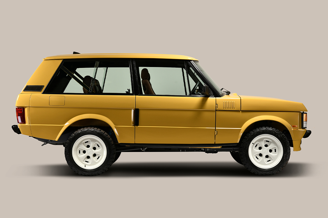 Twisted finalmente restaura o Range Rover Classic com seu TRRC 2026