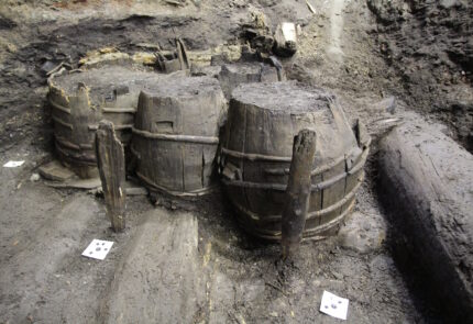 Intacto séc. XVII. barris de armazenamento encontrados na Noruega – The History Blog