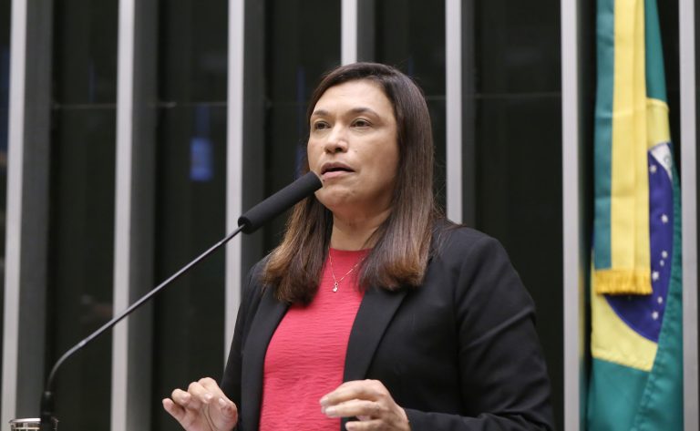 Comissão aprova política de inclusão digital para municípios com recursos do Fust – Notícias