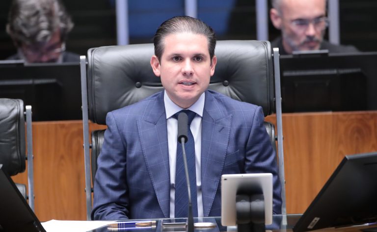 Câmara aprova regime de urgência para dez projetos de lei – Notícias