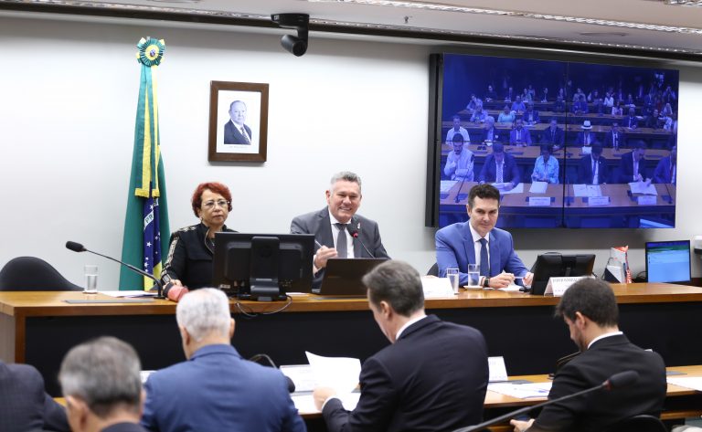Ministro das Cidades diz na Câmara que 2026 será o “ano da habitação” – Notícias