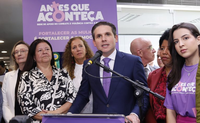 Hugo Motta inaugura Sala Lilás da Câmara para acolher mulheres vítimas de violência – Notícias
