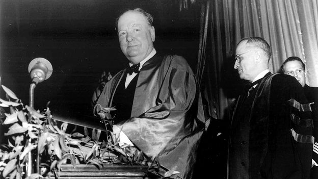 Como o discurso da ‘Cortina de Ferro’ de Winston Churchill lançou a Guerra Fria há 80 anos