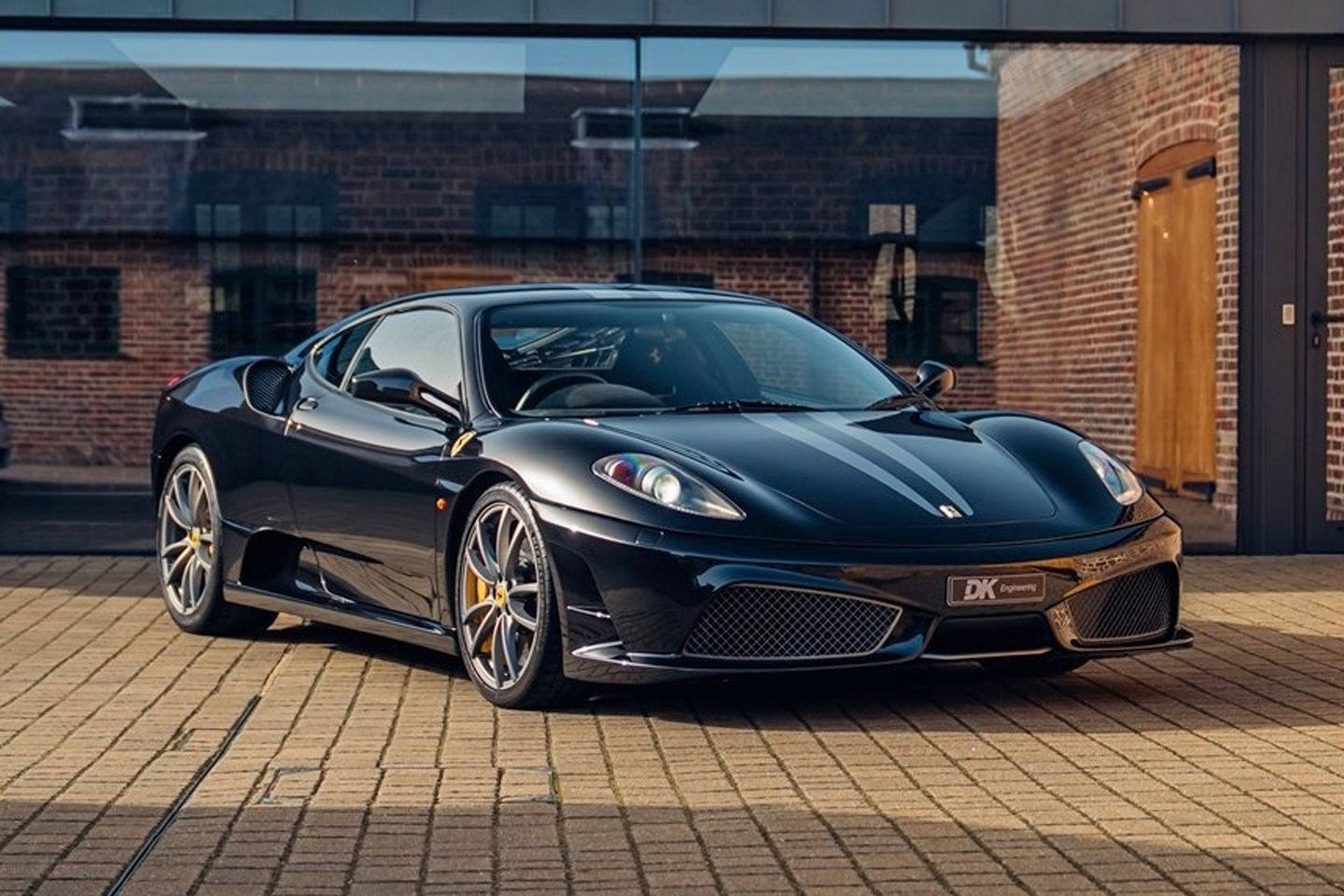 Ferrari 430 Scuderia manual adaptado oferecido