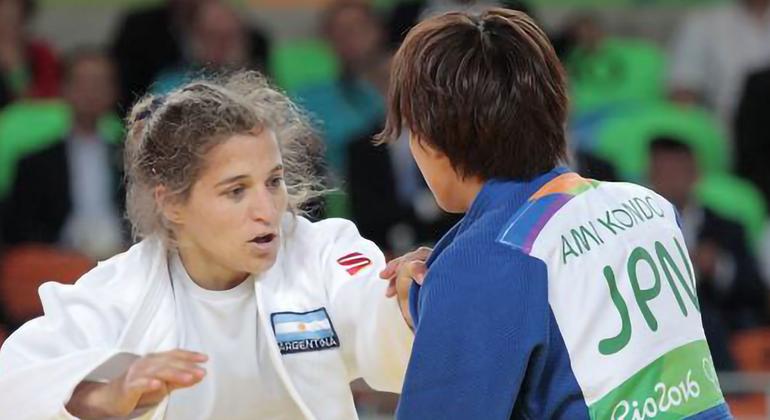 Especialista da ONU elogia política do COI sobre categorias femininas no esporte