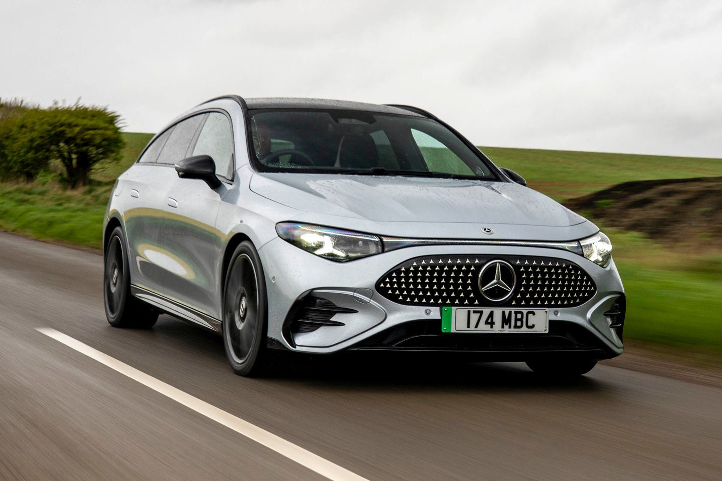 Freio de tiro Mercedes CLA 350 | Revisão do Reino Unido